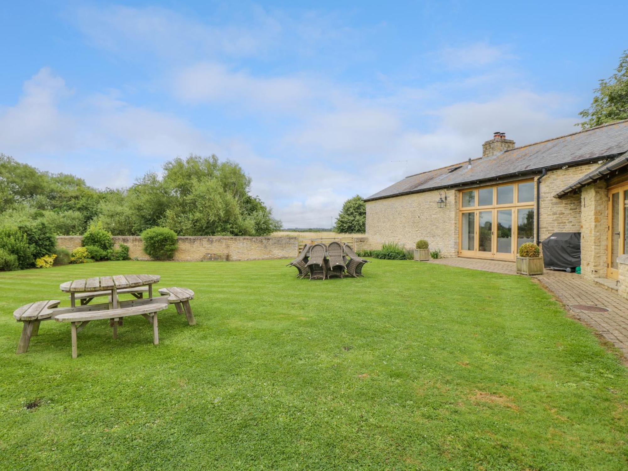 Lower Farm Barn อ็อกซ์ฟอร์ด ภายนอก รูปภาพ